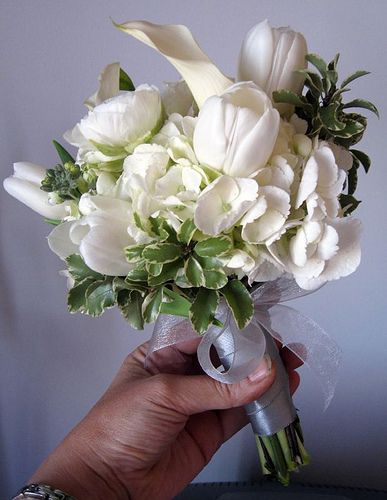 Nosegay | ... Considers Best Flowers for Your Nosegay | Houston Flower Expert Prom Flowers Bouquet White, White And Silver Bouquet Wedding, White And Silver Bouquet, White Nosegay Bouquet, White Nosegay Bouquet For Prom, Prom Bouquet, Daisy Wedding, Flower Garden Design, Prom Flowers