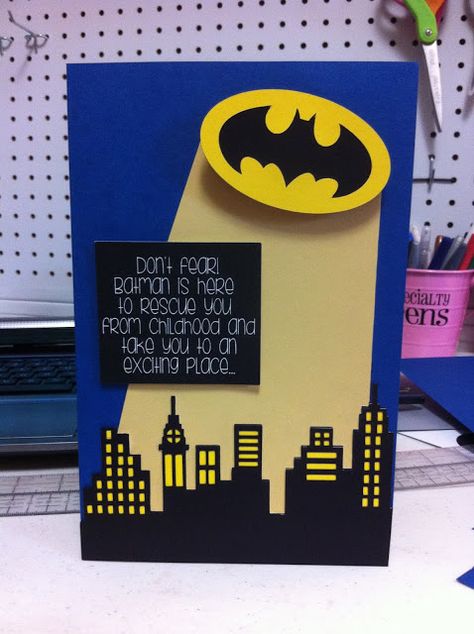 Batman Birthday Card from Pink and Paper. Batman Gift Ideas, Batman Birthday Card, Batman Card, Batman Ideas, Batman Diy, Idee Cricut, Batman Birthday, Birthday Cards For Boys, Boy Cards