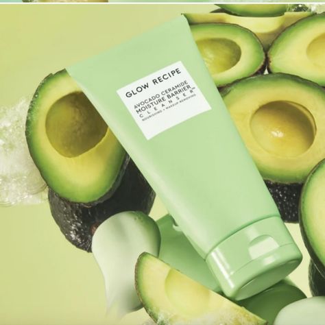 Glow Recipe Avocado Cermide Moisture Barrier Cleanser. 5oz Nib!! Glow Recipe Avocado, Glow Recipe Skincare, Foam Texture, Flaking Skin, Oil Based Cleanser, Skin Quiz, Sephora Skin Care, Colloidal Oatmeal, Glow Recipe