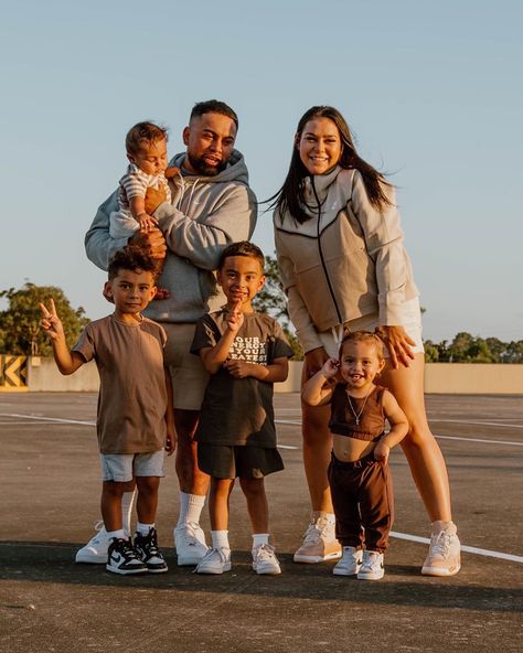 Family photography 
Streetwear 
Kids fashion Sporty Family Photoshoot, Basketball Photoshoot, Sports Photoshoot, Jordan Ones, Photoshoot Inspo, Family Photoshoot, Family Photo, Neutral Colors, Jordan 1