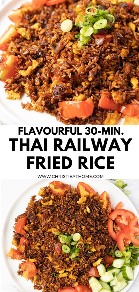 Easy Thai Railway Fried Rice Fried Rice With Fish Sauce, Tomato Egg Fried Rice, Sriracha Fried Rice, Thai Egg Fried Rice, Tomato Fried Rice, Tomato Fried Rice Recipe, Savoury Rice Recipes, Rice Dishes Vegan, Thai Rice Recipes