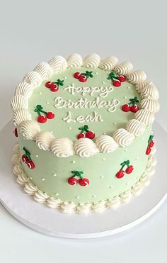 6inch Cake Design, 23rd Birthday Cake Ideas, Cute Small Cakes, 23rd Birthday Cake, 23rd Birthday Party, Birthday Cake Ideas For Women, Cake Ideas For Women, 23 Birthday Cake, 22nd Birthday Cakes