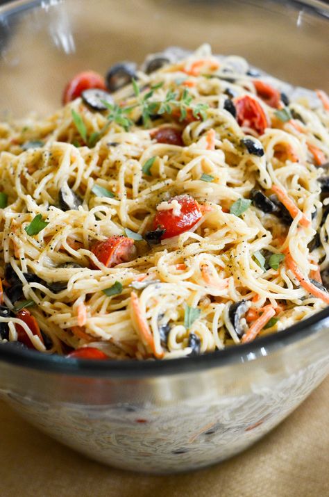 Recipe With Italian Dressing, Angel Hair Pasta Salad, Angel Hair Pasta Recipe, Spaghetti Pasta Salad, Angel Hair Pasta Recipes, Herb Dressing, Resep Pasta, Spaghetti Salad, Cold Pasta Salad Recipes