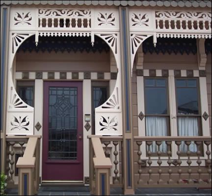 Fretwork Panels and Medallions - Wooden Antique and Victorian ... Door Frame Painting, Victorian Porch Ideas, Interior Handrails, Porch Trim, Victorian House Colors, Victorian Homes Exterior, Victorian Porch, Fret Work, Victorian Exterior