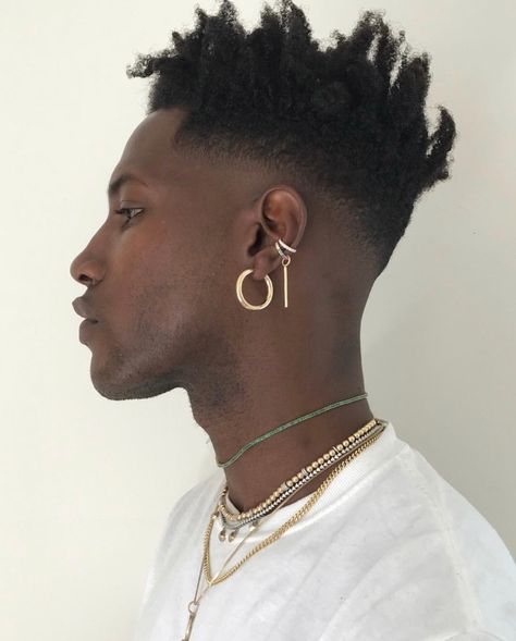 PIERCED TO BE STRETCHED Rose Gold Ear Cuff, Men's Piercings, Double Ear Piercings, Piercing Conch, Conch Earring, Gold Ear Cuff, Afro Punk, Ear Piercing, Men Earrings