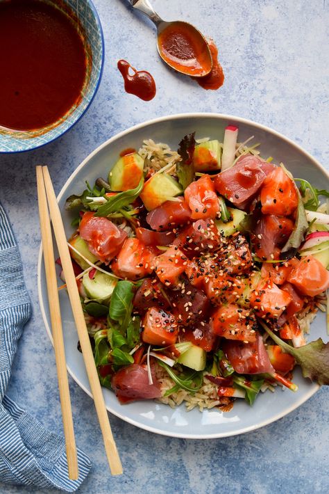 Recipe: Korean Sashimi Salad - Rachel Phipps Korean Sashimi, Pescatarian Food, Sashimi Salad, Sashimi Recipe, Spicy Salad, Salmon Sashimi, Avocado Seed, Raw Meat, Weekly Meal Plan