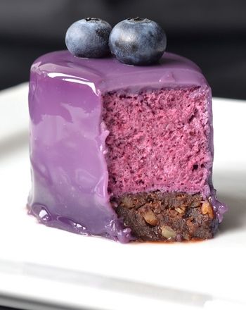 Blueberry Mousse Cake and 14 other Unforgettable Cake Recipes Blueberry Mousse Cake, Blueberry Mousse, Mousse Dolce, Mousse Cake Recipe, A Piece Of Cake, Piece Of Cake, Mousse Cake, Sugar Rush, Food Cakes