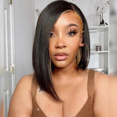 11 Best Asymmetrical Bob Haircut For Black Women 2023 – Xrs Beauty Hair Straight Bob Black Women, Asymmetrical Bob Black Women, Bob Haircut For Black Women, Asymmetrical Bob Haircut, Curly Asymmetrical Bob, Bob Black Women, Haircut For Black Women, Bombshell Curls, Bob Black