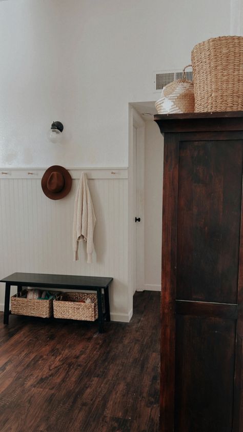 Black Beadboard Entryway, Entryway Beadboard, Colored Beadboard, Beadboard Entryway, Beige Sherwin Williams, Black Beadboard, Accessible Beige Sherwin Williams, Entryway Colors, Entryway Makeover