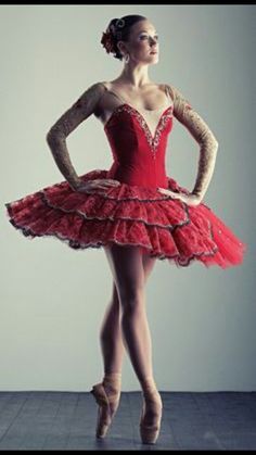 Ballet Russe, Ballet Pictures, Red Tutu, Tutu Ballet, Ballet Beauty, Ballerina Tutu, Ballet Poses, Ballet Style, Ballet Photos