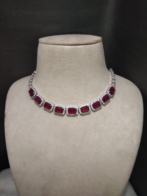 Red Diamond Necklace, Ruby Jewelry Necklaces, Expensive Jewelry Luxury, Fancy Jewellery Designs, Diamond Jewelry Designs, Ruby Necklace, Red Diamond, Classy Jewelry, Expensive Jewelry