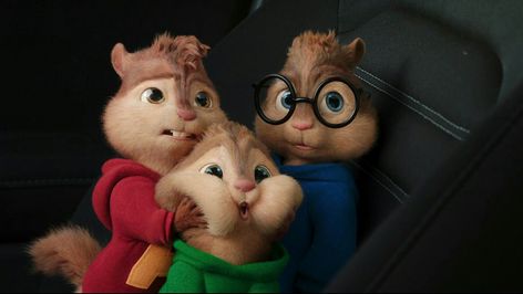 Iconic Trios Cartoon, Alvin And Chipmunks Movie, Chipmunks Movie, Old Disney Movies, The Chipettes, Kimberly Williams, Jesse Mccartney, Alvin And The Chipmunks, Funny Scenes