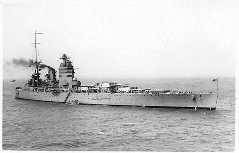 HMS RODNEY 1927 Battleship. Vintage 1930's Crested ... Ww2 Battleships, Hms Rodney, Battle Ships, Royal Navy Ships, Kind Photo, Capital Ship, Ww2 Photos, Naval History, Zero Tolerance