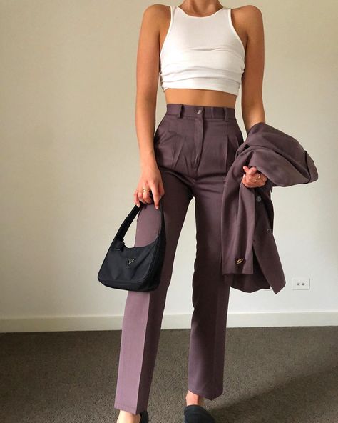 THE DROBE MELBOURNE on Instagram: “MAUVE High Waisted Suit 🔥 Size 8. BIDDING UNTIL 1PM” Elegantes Outfit, Mode Inspo, Mode Streetwear, Mode Inspiration, Fashion Killa, Mode Outfits, Look Fashion, Outfit Inspirationen, Athleisure