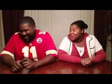 A Father and Daughter Face Off in an Incredible Beatboxing Battle Rematch Real Hip Hop, Father Daughter, Face Off, Father And Son, I Laughed, Music Videos, Funny Gif, Hip Hop, The Incredibles