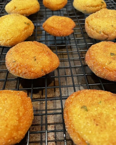 Creole Cornbread Recipe, Easy Hot Water Cornbread Recipe, Creole Cornbread, Water Cornbread Recipe, Country Meals, Hot Water Cornbread Recipe, Water Cornbread, Hot Water Cornbread, Cornbread Cake