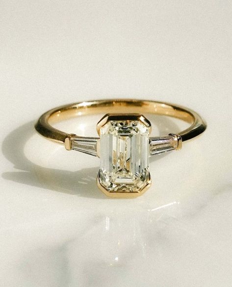 Vintage emerald cut engagement rings