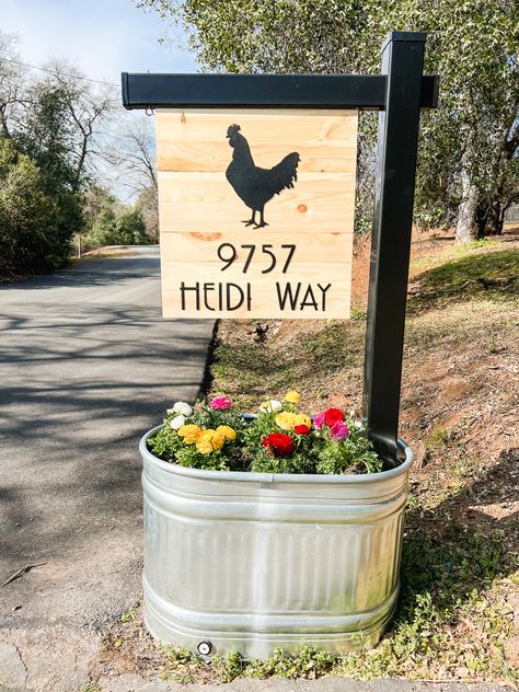 Rustic Farm Entrance, Corner Driveway Landscaping, Rural Landscaping Ideas, Farm Address Sign, Country Address Sign Ideas, Farm Signs Entrance Driveways, Driveway Entrance Landscaping Country, Rustic Address Signs For Yard, Driveway Entry Landscaping