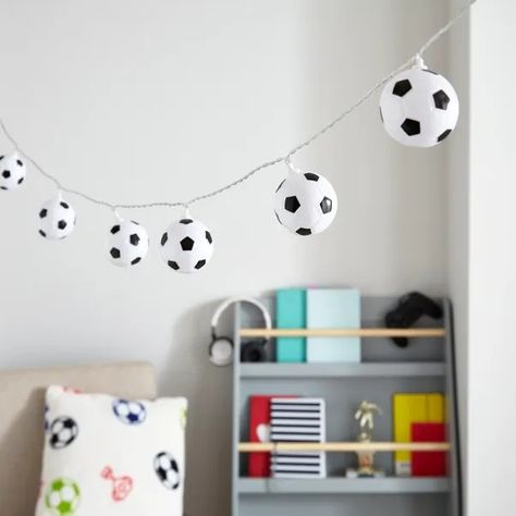 Football Themed Room, Bedroom For Boys, Dunelm Bedding, The Perfect Score, Football Bedroom, Football Room Decor, Football Room, Tangled Wires, Football Rooms