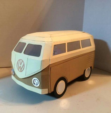 Bus Crafts, Valentine Card Box, Cardboard Car, Cardboard Box Crafts, Vw T1, 3d Paper Crafts, Paper Model, Valentine Box, A Present