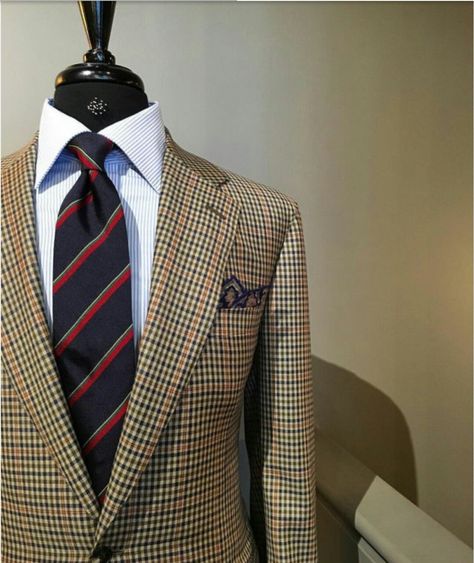 Manolo Costa, Chucks Style, Dapper Outfit, Dandy Style, Luxury Menswear, Checkered Jacket, Mens Fashion Blazer, Gents Fashion, Dress Suits For Men