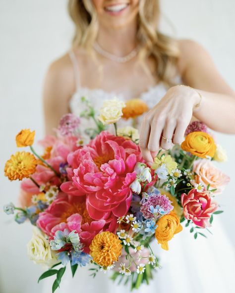 coral charm peonies a common request- coral charm peonies are often best in late summer and are definitely on the pricey side. here we splurged for 3 incredible stems in this large bouquet 😍 Coral Charm Peony, Large Bouquet, Late Summer, Future Wedding, Peonies, Wedding Engagement, Wild Flowers, Coral, The Incredibles