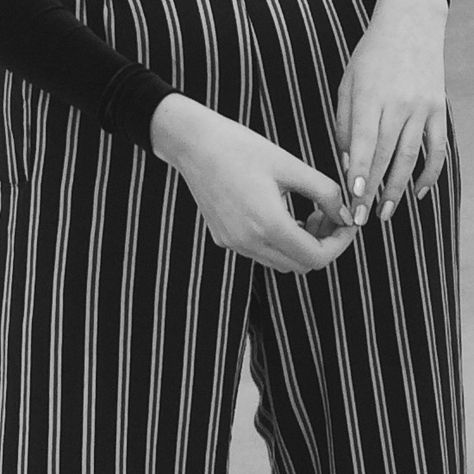 nervous hands Nervous Hands Reference, Nervous Reference, Nervous Pose, Nervous Pose Reference, Rebecca Cotswolds, Nervous Hands, Hand References, Hand Study, Hand Photography