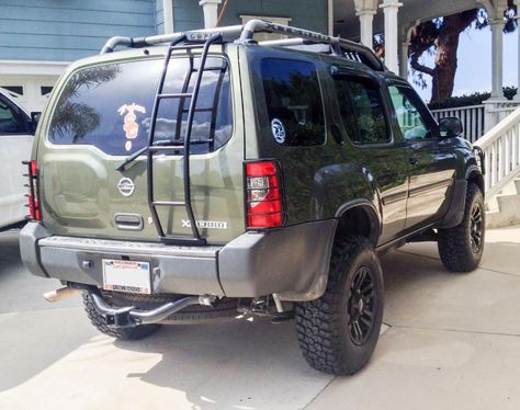 xterra Bahamian Decor, Xterra Mods, Batman Tumbler, Nissan 4x4, Nissan Xterra, Dream Machine, Car Ideas, Fj Cruiser, Car Guys