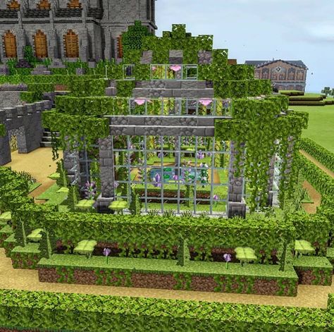 Cute Green House Minecraft, Minecraft Gardens Beautiful, Minecraft Panda Enclosure Build, Fairy Core House Minecraft, Minecraft Atrium, Minecraft Brewing House, Greenhouse Minecraft Ideas, Green House Minecraft, House Plans Minecraft