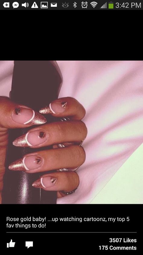 Improper copper Rihanna Nails, Rihanna Aesthetic, Art To Try, Celebrity Nails, Aesthetic Nails, Rose Gold Nails, Nails White, Get Nails, Hot Nails