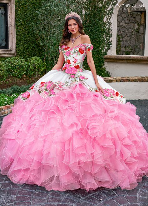 Dama Dresses Quinceanera, 1500 Dresses, Quince Dresses Charro, Mexican Quinceanera Dresses, Charro Quinceanera Dresses, Quinceñera Dresses, Dama Dresses, Pretty Quinceanera Dresses, Military Ball Dresses