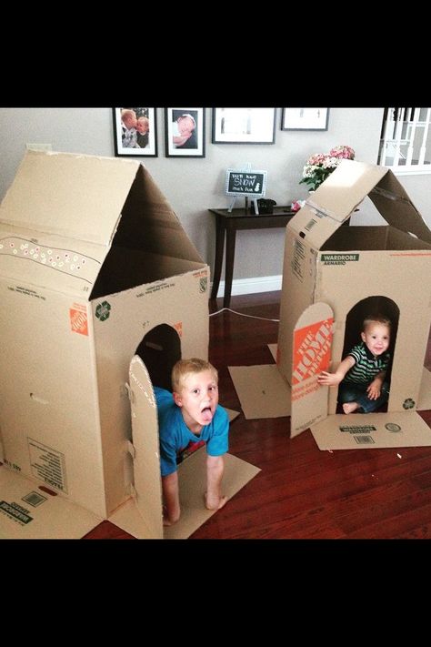 Cardboard Box Crafts For Kids, Box Crafts For Kids, Cardboard Houses For Kids, Cardboard Box Houses, Cardboard Play, Recycle Cardboard Box, Cardboard Crafts Kids, Box Crafts, Cardboard Box Crafts