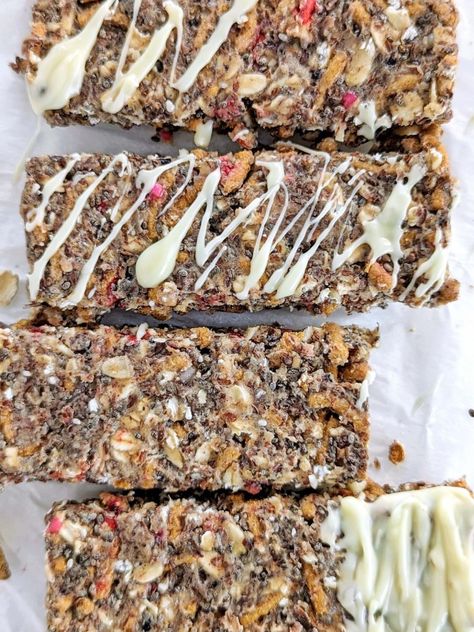 Fiber Bars Recipe, High Protein Snack Recipes, Protein Snacks Recipes, Bagel Bar, Healthy Protein Bars, Low Calorie Protein, Protein Bars Homemade, Baked Granola, Protein Bar Recipes