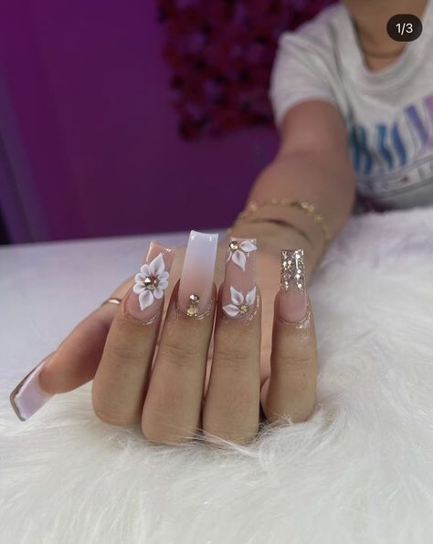 Xv Ideas, Acrylic Nail Designs Coffin, Quinceanera Nails, Acrylic Nails Nude, Accepting New Clients, White Glitter Nails, Edgy Nails, Glamour Nails, Homecoming Nails Acrylic