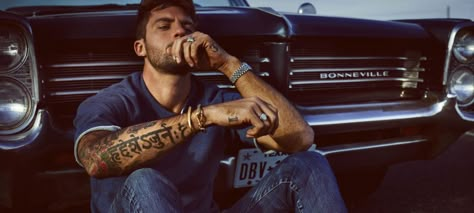 Men Cars Photography, Tattoos Arm Mann, Rafael Lazzini, Meaningful Tattoos For Men, Watch Tattoo Design, Unique Tattoos For Men, Male Portrait Poses, Popular Tattoo Designs, Cars Photography