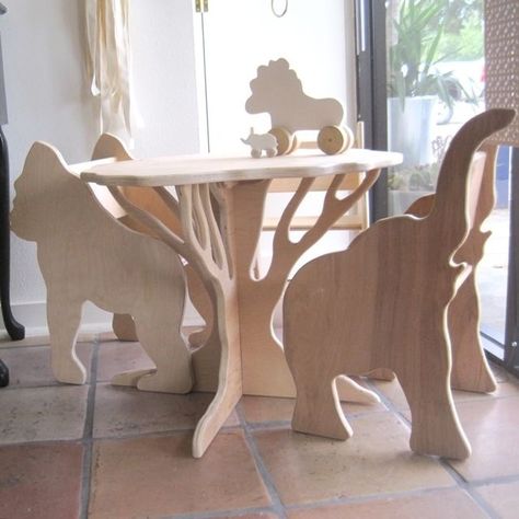 Животное Обеденный стол | Kids' Furniture That Really Should Come In Adult Sizes Childrens Furniture Design, Animal Chair, Kursi Bar, Tree Table, Plywood Furniture, घर की सजावट, Kid Table, Wooden Animals, Childrens Furniture