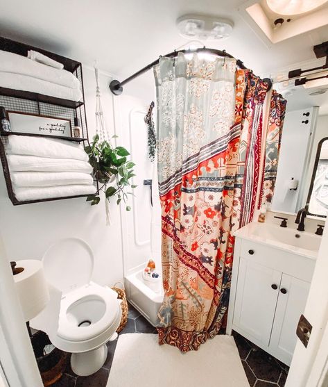 Swap Your RV Shower Door Track System With A Shower Curtain – LoveThatRV Rv Shower Ideas, Rv Shower Curtain, Simple Shower Curtain, Skoolie Life, Rv Curtains, Fifth Wheel Living, Rv Interiors, Shower Door Track, Rv Decorating