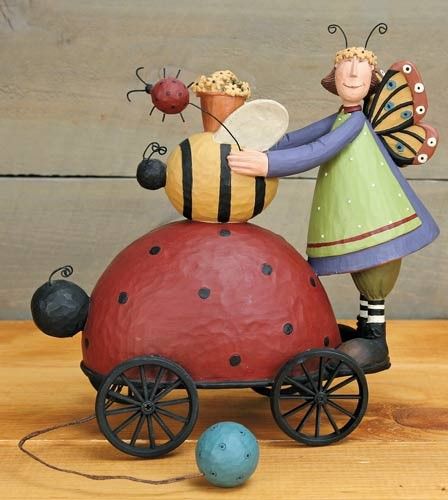 http://www.willirayestudio.com Bee And Ladybug, Williraye Studio, Folding Origami, Collage Art Projects, Paper Mache Sculpture, Polymer Clay Miniatures, Papel Mache, Country Crafts, Art Clay