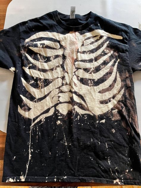 Hand bleach painted heavy cotton gothic T-shirt. Gothic Diy Clothes, Bleach Skeleton Shirt, Bleach Shirt Ideas, Bleached Shirt Ideas, Bleach Shirt Design, Bleach Clothes Design, Bleach Art Shirts, Bleached Clothes, Bleach Painting