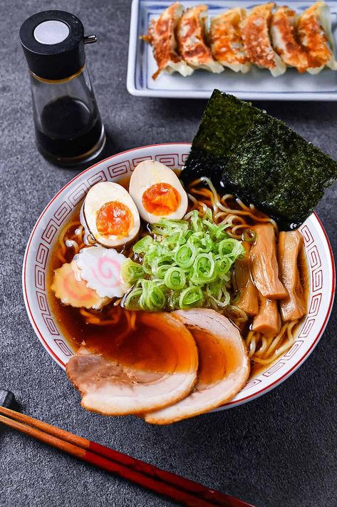 Noodles Soy Sauce, Ramen Toppings, Shoyu Ramen, Ramen Recipes, Japan Food, Ramen Noodles, Comfort Foods, Food Obsession, Cafe Food