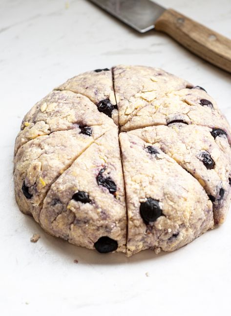 Sourdough Blueberry Scones with Lemon Glaze Discard Scones, Sourdough Discard Scones, Sourdough Scones, Lemon Scones Recipe, Sourdough Blueberry, Healthy Scones, Blueberry Lemon Scones, Blueberry Scones Recipe, Recipe Using Sourdough Starter