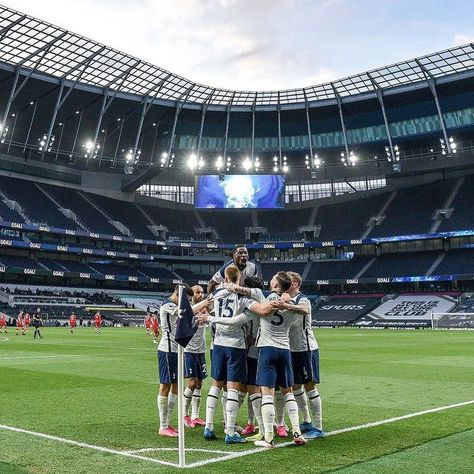 769 Likes, 7 Comments - THFC.FANS (@thfc.fans2) on Instagram: “Not bad pictures these. 😍 #THFC” Spurs Aesthetic, Tottenham Hotspur Wallpaper, Tottenham Football, Bad Pictures, England National Football Team, Tottenham Hotspur Football, Team Wallpaper, England National, Bad Picture