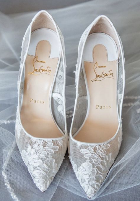 Louboutin Wedding Shoes, Louboutin Wedding, Christian Louboutin Wedding, Christian Louboutin Wedding Shoes, Baju Kahwin, Country Shoes, Wedding Shoes Comfortable, Wedding Boots, Bridal Heels