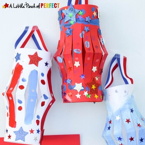 Patriotic Lanterns, Labor Day Crafts, The Rainbow Fish, Craft To Make, Flag Crafts, Free Printable Crafts, Lantern Craft, Footprint Crafts, Suncatcher Craft