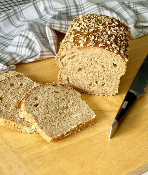 Honey Wheat Sourdough Sandwich Bread (with rolled oats) - Healing Slice Sourdough Honey Wheat Sandwich Bread, Honey Whole Wheat Sourdough Bread, Honey Wheat Sourdough Sandwich Bread, Honey Oat Sourdough Sandwich Bread, Sourdough Honey Wheat Bread, Honey Wheat Sandwich Bread Recipe, Honey Wheat Sourdough Bread, Honey Oat Sourdough Bread, Wheat Sourdough Sandwich Bread