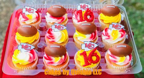 #nfl #kansascity #chiefs #sheetcake #birthday #cupcakes Chiefs Dessert Kansas City, Kc Chiefs Cupcakes, Kansas City Chiefs Cupcakes, Chiefs Cupcakes, Chiefs Food, Super Bowl Cupcake, Pastry Case, Kansas Chiefs, 16 Cake