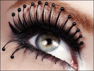 Beaded lashes Beaded Lashes, Spider Eyelashes, 20s Aesthetic, Eyelash Lift, Swag Makeup, Ethereal Makeup, Unique Makeup, Make Up Inspo, Beauty School