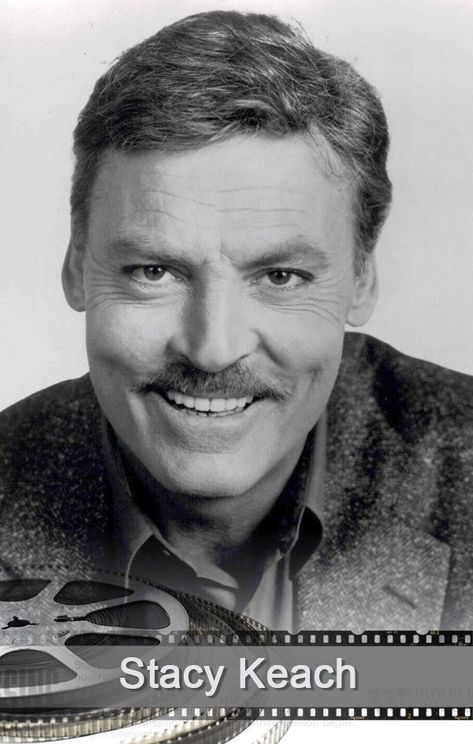 Hollywood Male Actors, Stacy Keach, Classic Film Stars, Vintage Hollywood Glamour, World Movies, Hollywood Men, Classic Movie Stars, Black Hollywood, Actrices Hollywood