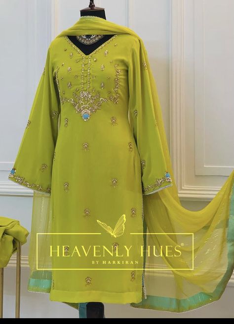 Kdai Designs, Green Suits Women Indian, Embroidery Suits Punjabi Party Wear, Green Suit Women, Designer Suits For Wedding, Plazo Suits, Dupatta Design, Punjabi Suits Designer Boutique, Embroidery Suits Punjabi