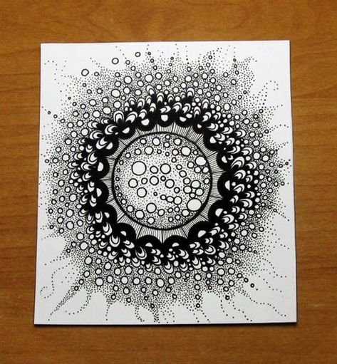 40 absolutely beautiful zentangle patterns for many uses - bored art Modele Zentangle, Image Illusion, Zentangle Kunst, Zentangle Artwork, Výtvarné Reference, Tangle Doodle, Zentangle Designs, Doodle Inspiration, White Drawing